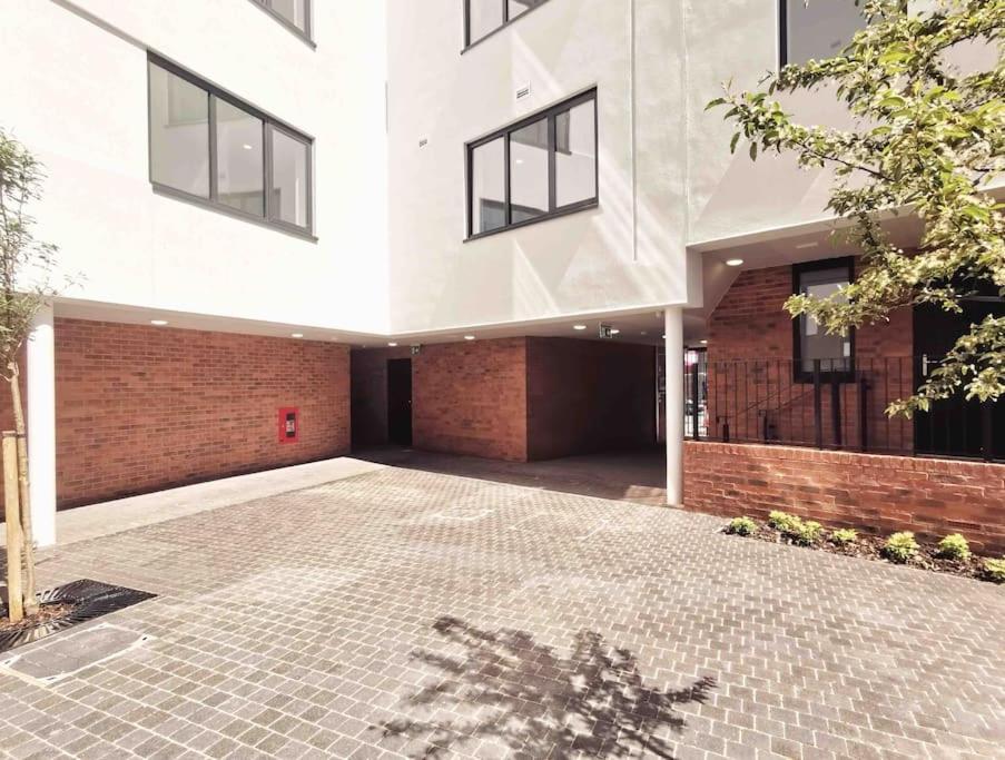 New Build 1 Bedroom Apartment, Jewellery Quarter Бирмингем Экстерьер фото